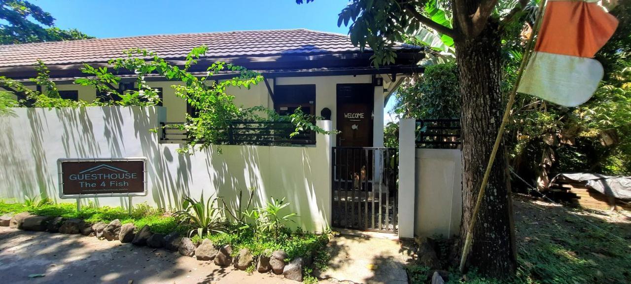 Guesthouse The 4 Fish Manado Bagian luar foto
