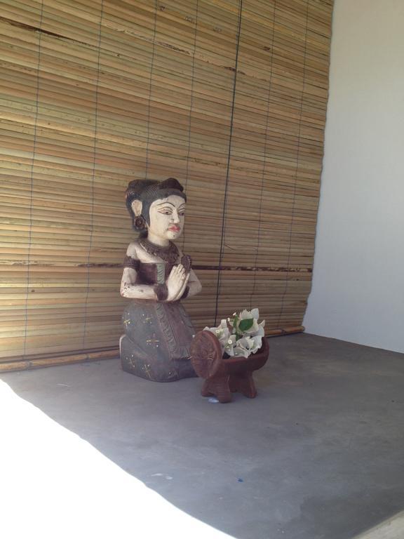 Guesthouse The 4 Fish Manado Bagian luar foto