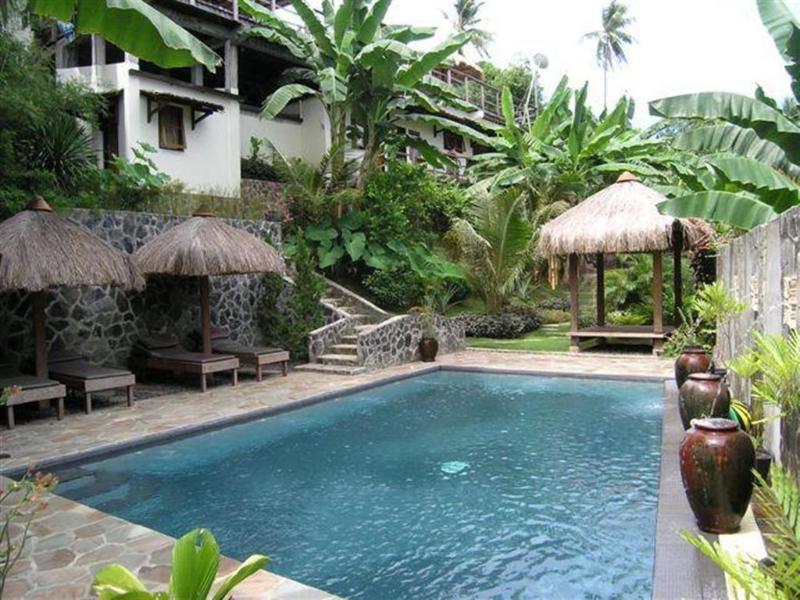 Guesthouse The 4 Fish Manado Bagian luar foto